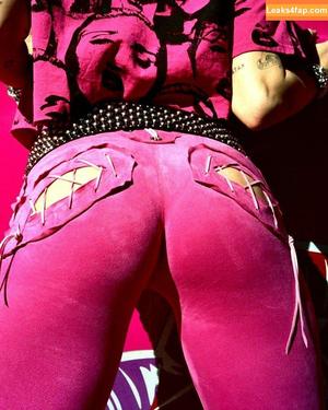 Miley Cyrus photo #1955