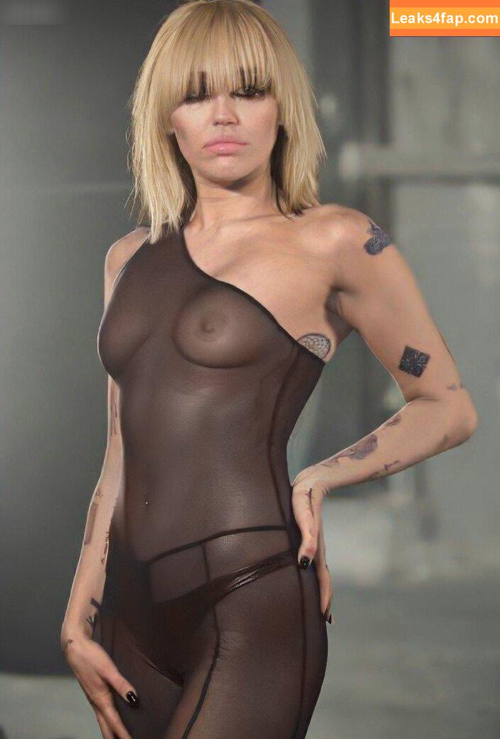 Miley Cyrus / https: / mileycyrus leaked photo photo #2022