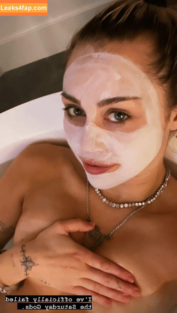 Miley Cyrus / https: / mileycyrus leaked photo photo #2105