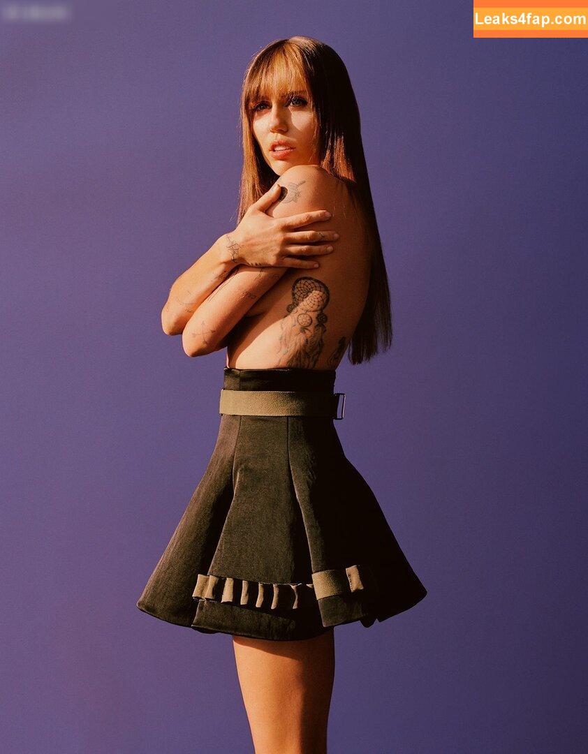 Miley Cyrus / MileyCyrus leaked photo photo #2444