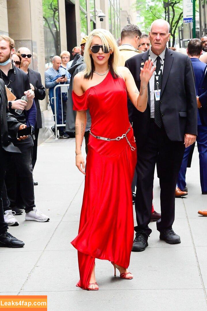 Miley Cyrus / MileyCyrus leaked photo photo #2511