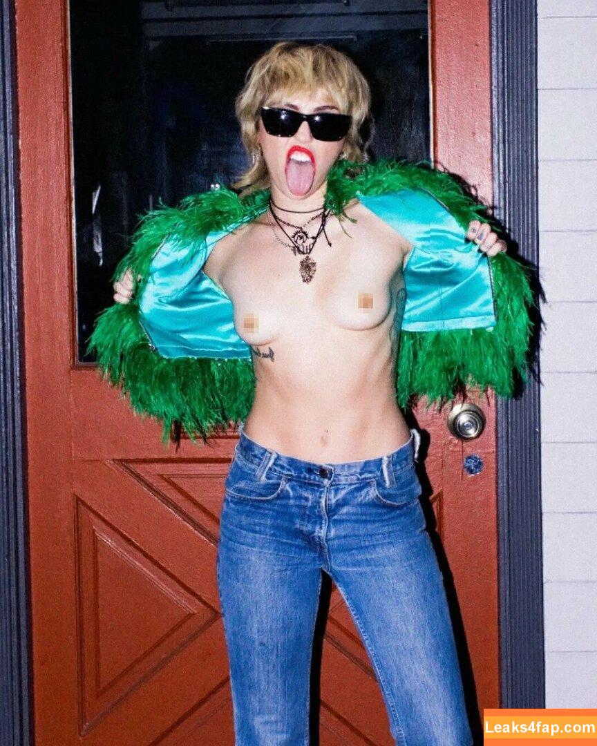 Miley Cyrus / MileyCyrus leaked photo photo #2567