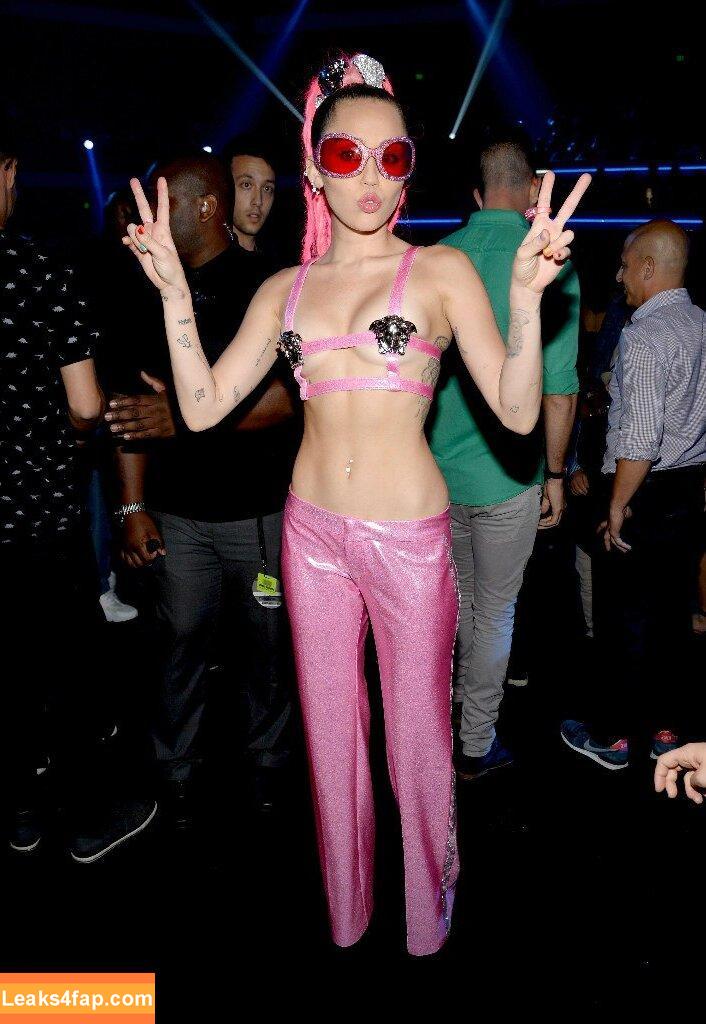 Miley Cyrus / MileyCyrus leaked photo photo #2709
