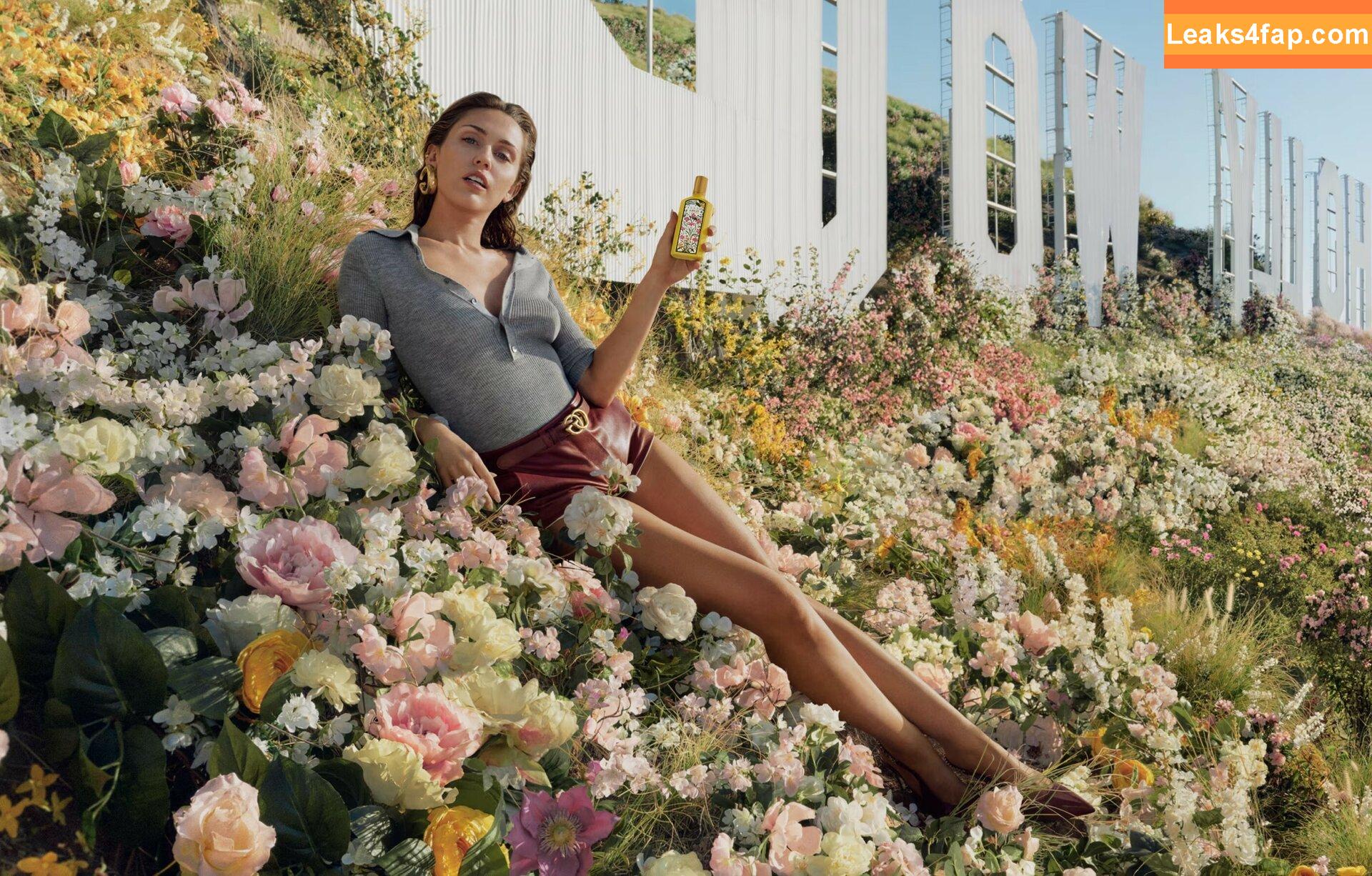 Miley Cyrus / MileyCyrus leaked photo photo #2779