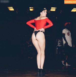 Miley Cyrus photo #2051