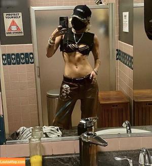 Miley Cyrus photo #2059