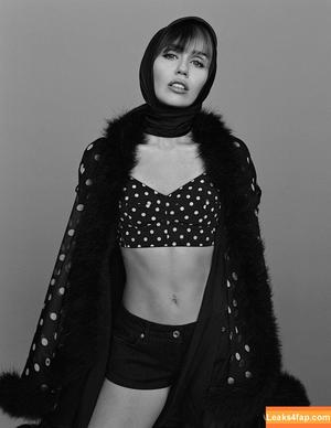 Miley Cyrus photo #2166
