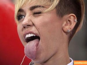 Miley Cyrus photo #2208