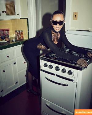 Miley Cyrus photo #2249