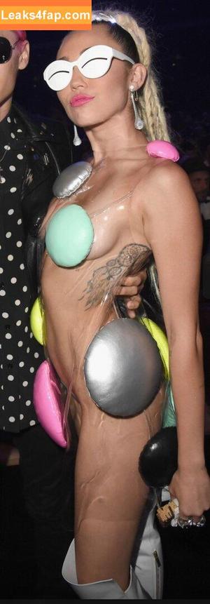 Miley Cyrus photo #2293