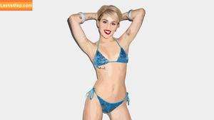 Miley Cyrus photo #2437