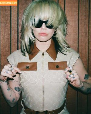 Miley Cyrus photo #2481