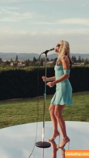 Miley Cyrus photo #2503