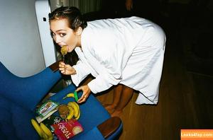 Miley Cyrus photo #2636