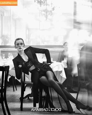 Miley Cyrus photo #2663