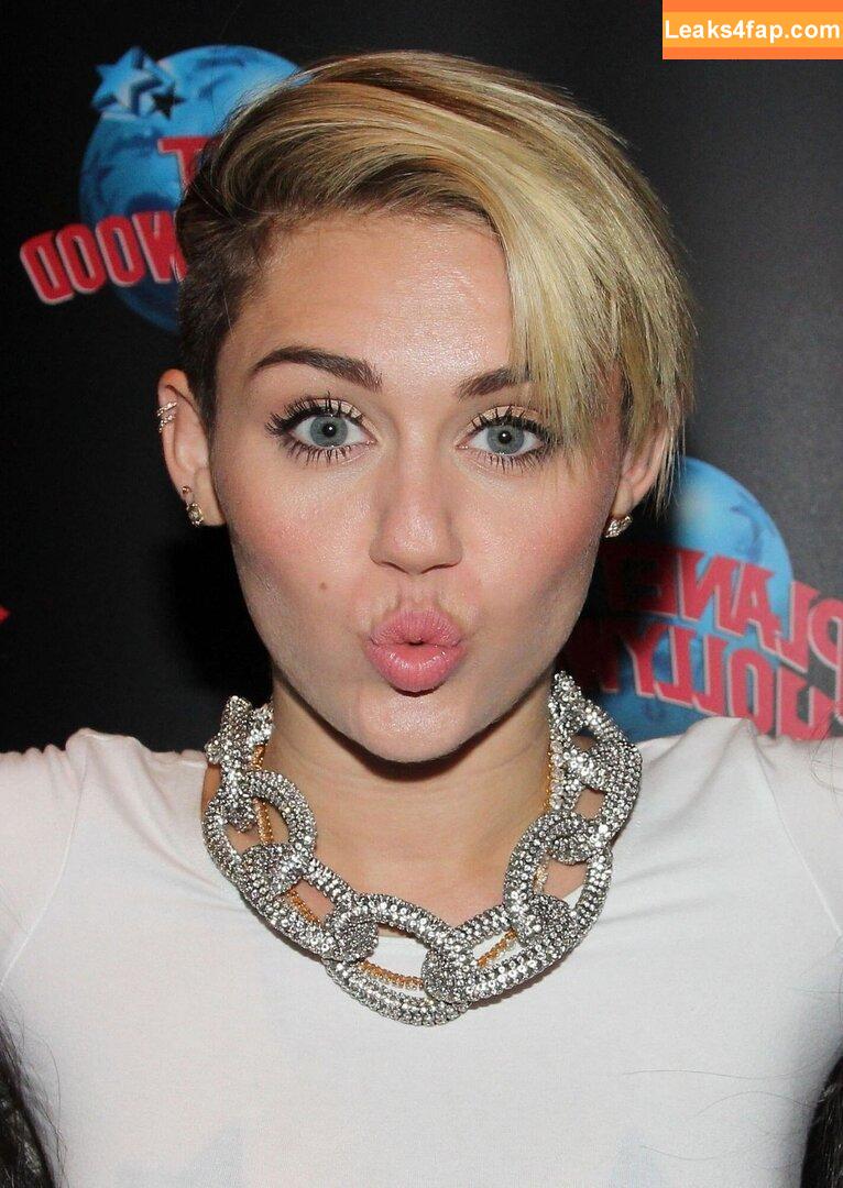 Miley Cyrus / MileyCyrus leaked photo photo #3122