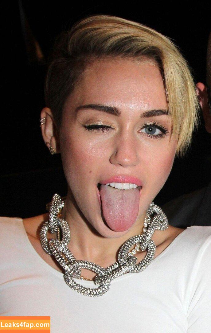 Miley Cyrus / MileyCyrus leaked photo photo #3123