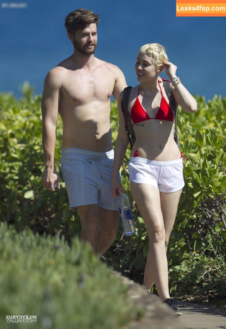 Miley Cyrus / MileyCyrus leaked photo photo #3294