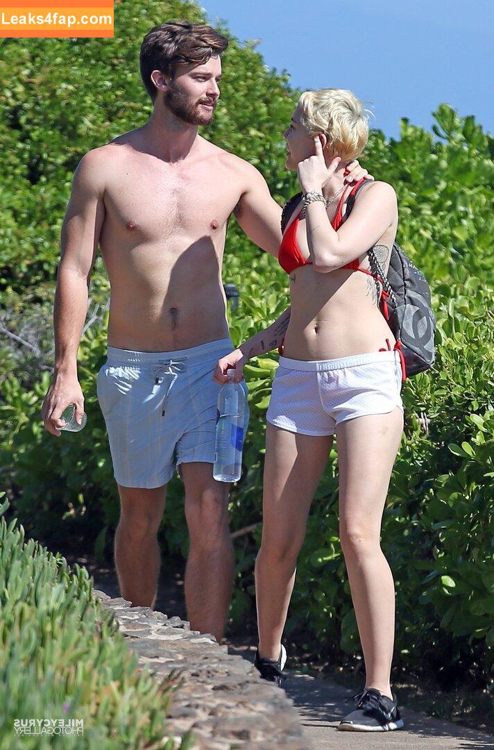 Miley Cyrus / MileyCyrus leaked photo photo #3295