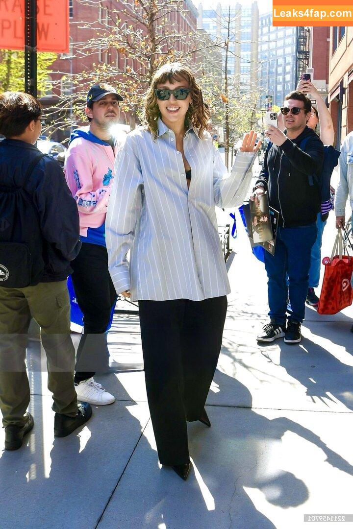 Miley Cyrus / MileyCyrus leaked photo photo #3361