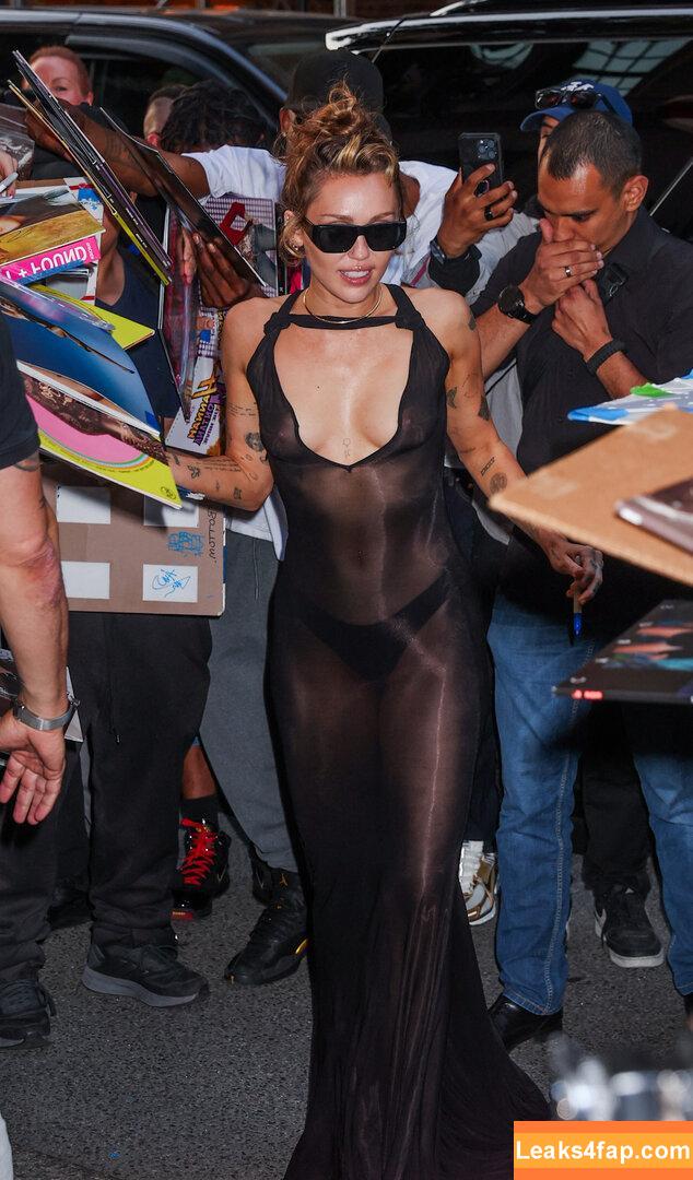 Miley Cyrus / MileyCyrus leaked photo photo #3467