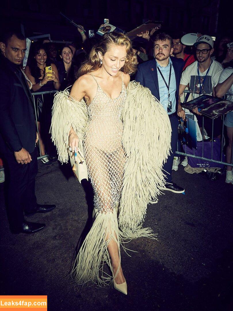 Miley Cyrus / MileyCyrus leaked photo photo #3523