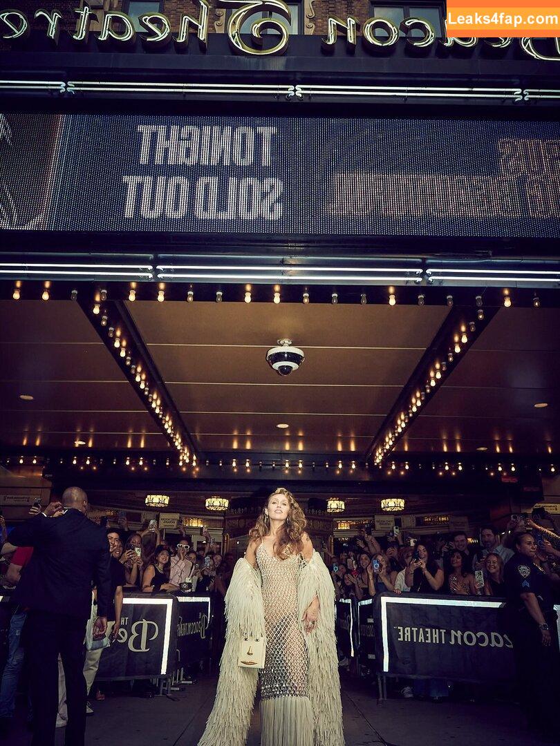 Miley Cyrus / MileyCyrus leaked photo photo #3525