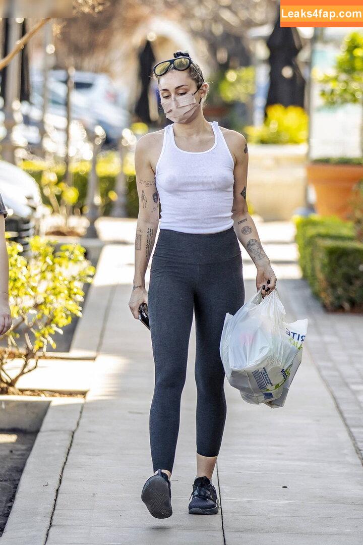 Miley Cyrus / MileyCyrus leaked photo photo #3606