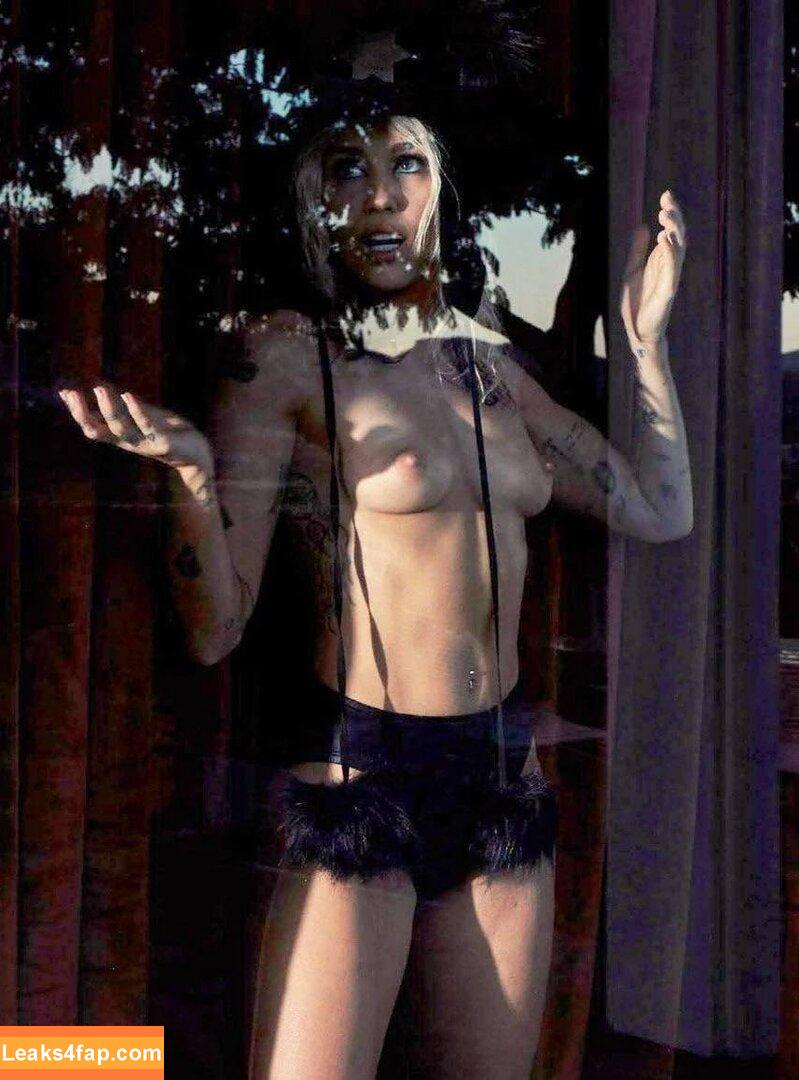 Miley Cyrus / MileyCyrus leaked photo photo #3640