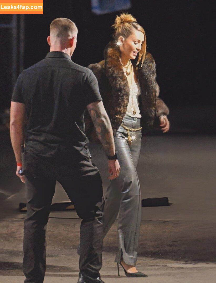 Miley Cyrus / MileyCyrus leaked photo photo #3764