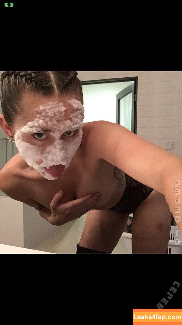 Miley Cyrus / https: / mileycyrus leaked photo photo #3855