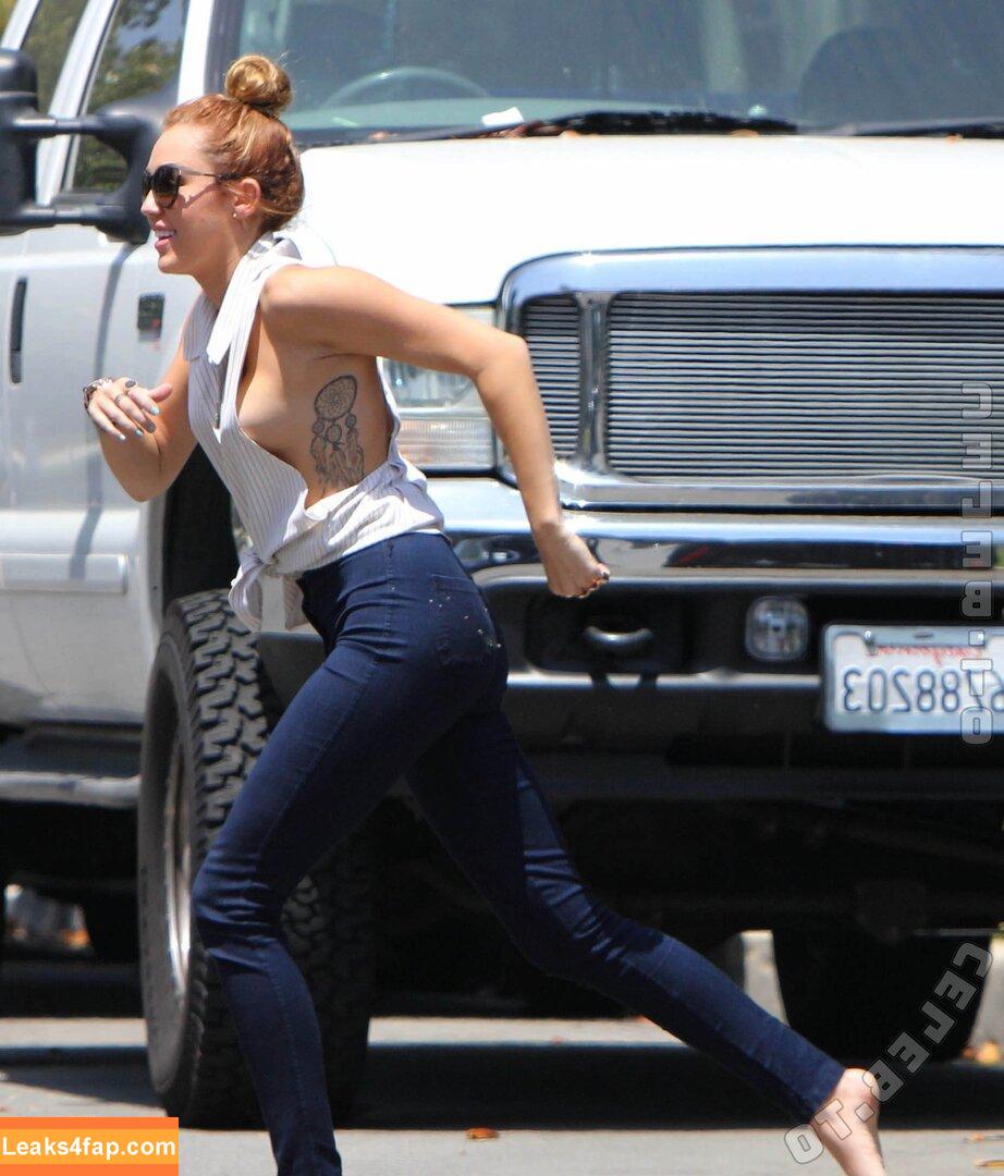 Miley Cyrus / https: / mileycyrus слитое фото фото #3909