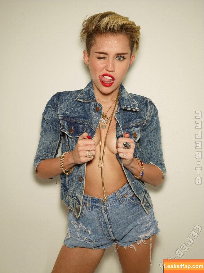 Miley Cyrus / https: / mileycyrus слитое фото фото #3972