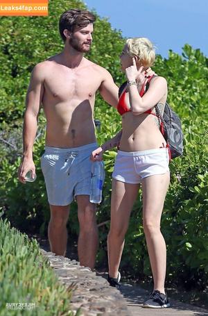 Miley Cyrus photo #3295