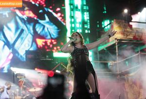 Miley Cyrus photo #3342