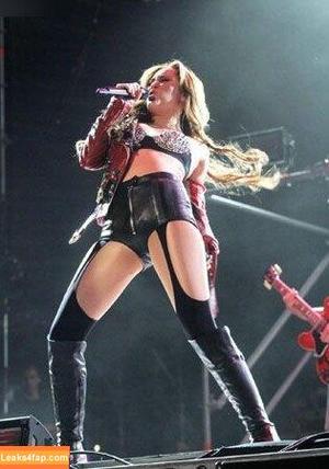 Miley Cyrus photo #3352