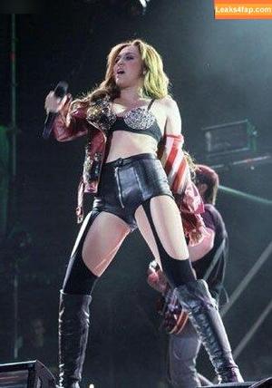 Miley Cyrus photo #3357