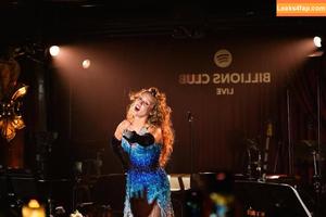 Miley Cyrus photo #3567