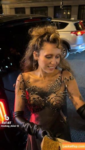 Miley Cyrus photo #3586