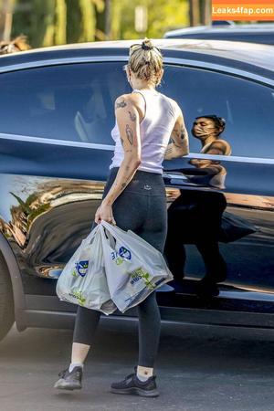 Miley Cyrus photo #3593