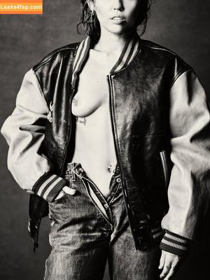Miley Cyrus photo #3627