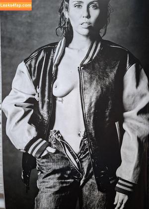 Miley Cyrus photo #3642