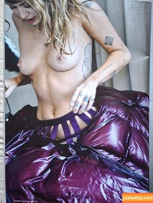 Miley Cyrus photo #3647