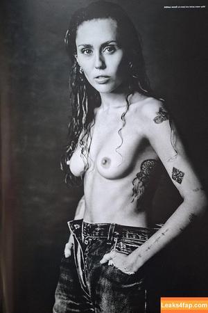 Miley Cyrus photo #3660