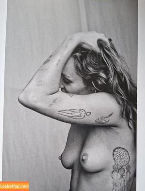 Miley Cyrus фото #3668
