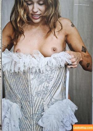 Miley Cyrus фото #3670