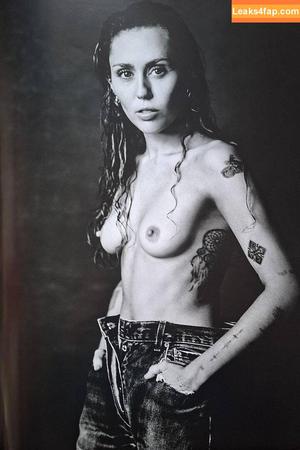 Miley Cyrus фото #3713