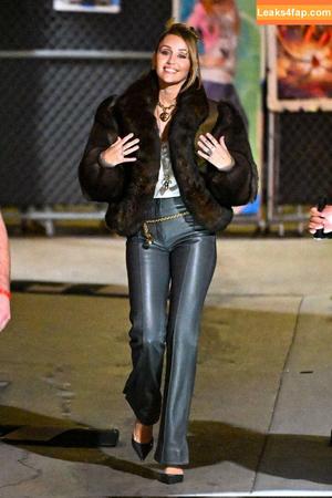Miley Cyrus photo #3746