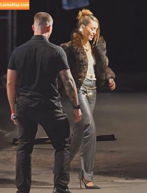 Miley Cyrus photo #3764