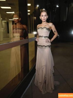 Miley Cyrus photo #3772